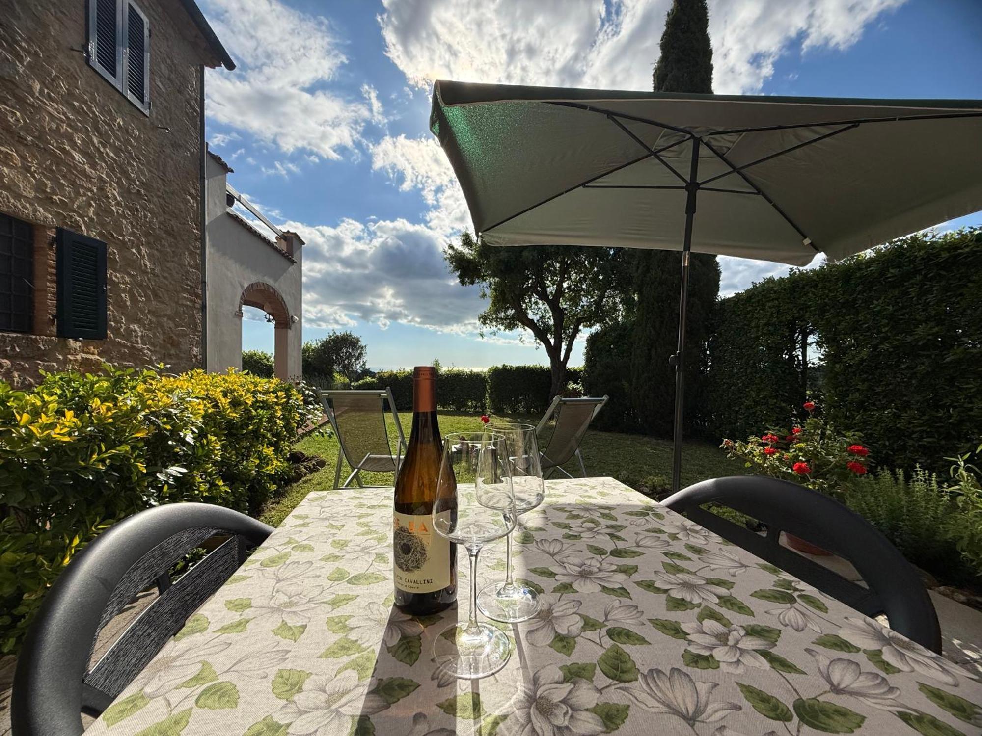 Podere Morena With Sea View, Private Garden, By Toscanatour Luca Guardistallo Bagian luar foto